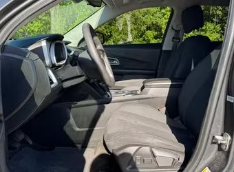 2017 Chevy Equinox interior